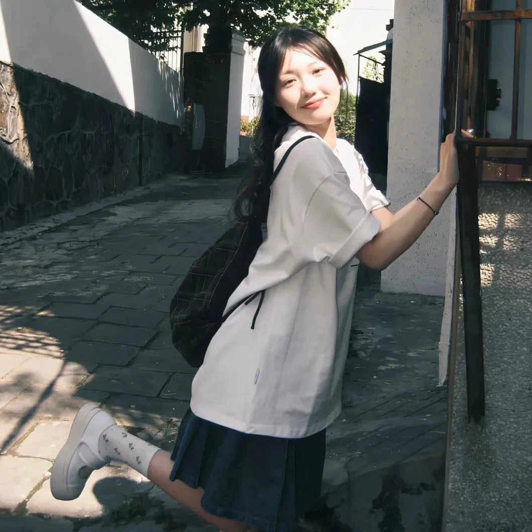 国内人封面
